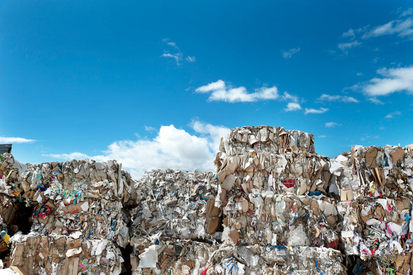 Papier-Recycling-Lager